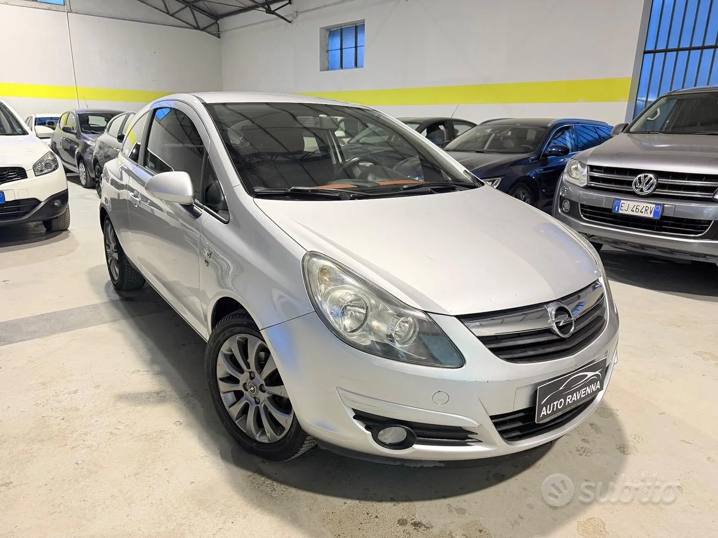 Opel Corsa 2011 photo 3