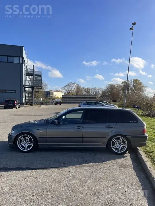 BMW 320D 2002 photo 3