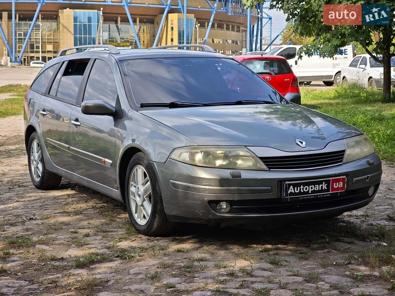 Renault Laguna 2003 photo 2