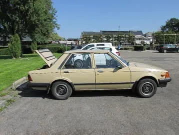 Mazda 323