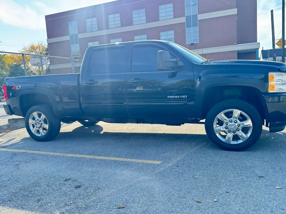Chevrolet Silverado 2500Hd 2012 photo 5