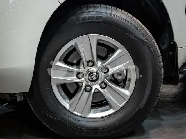 Toyota Land Cruiser 2016 photo 5