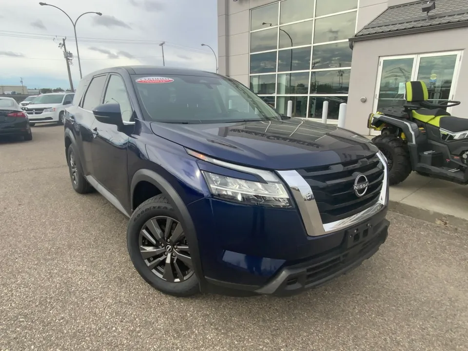 Nissan Pathfinder 2022 photo 2