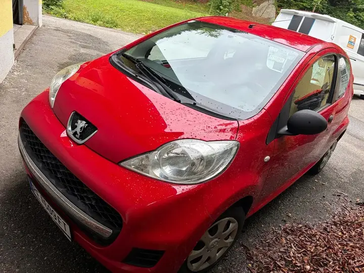 Peugeot 107 2009 photo 3