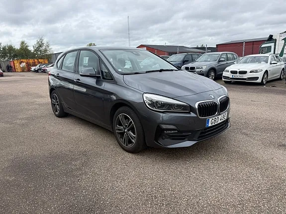 BMW 218I 2019 photo 3