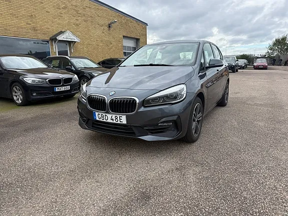 BMW 218I 2019 photo 2