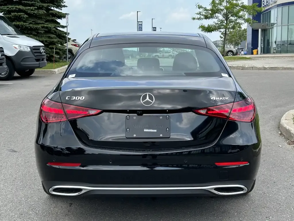 Mercedes-Benz C-Class 2026 photo 4