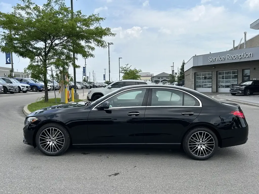 Mercedes-Benz C-Class 2026 photo 2