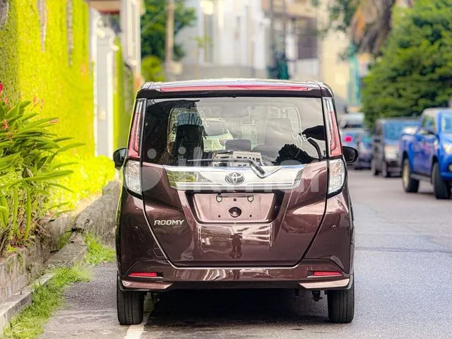 Toyota Roomy 2023 photo 3