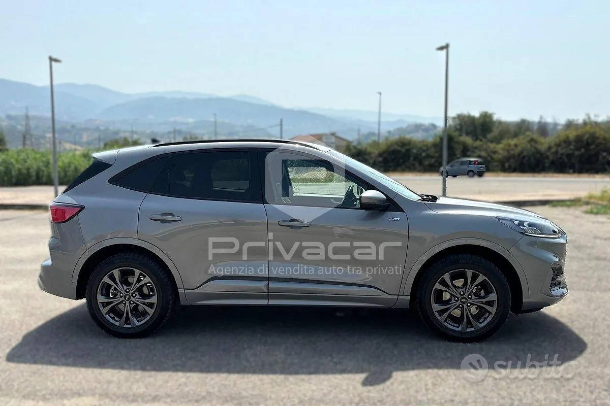 Ford Kuga 2023 photo 4