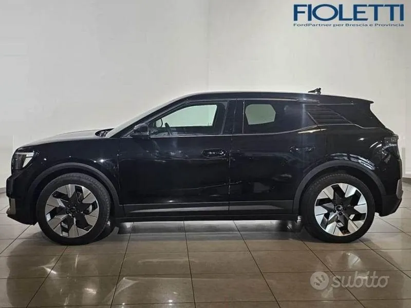 Ford Explorer 2024 photo 4