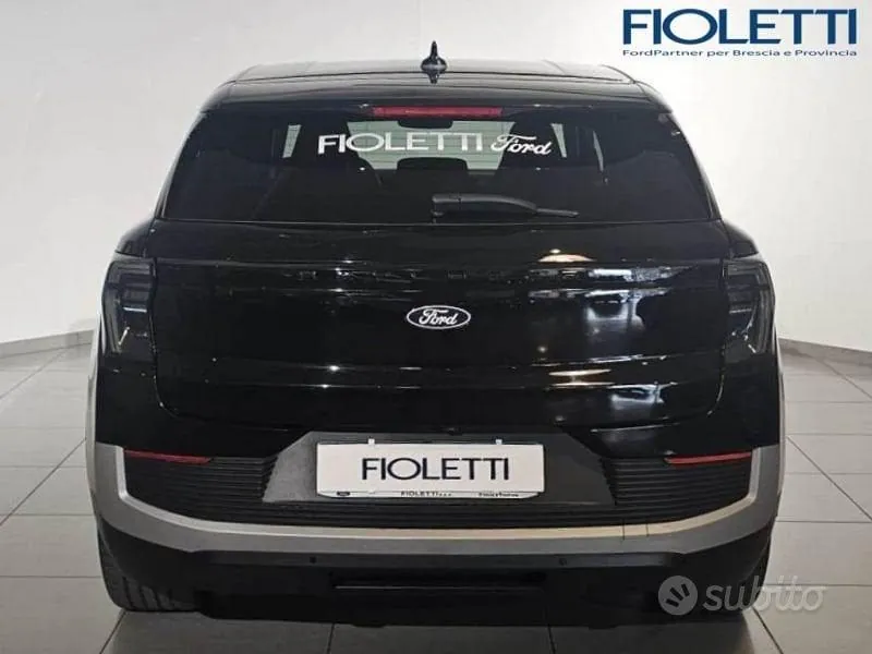 Ford Explorer 2024 photo 5