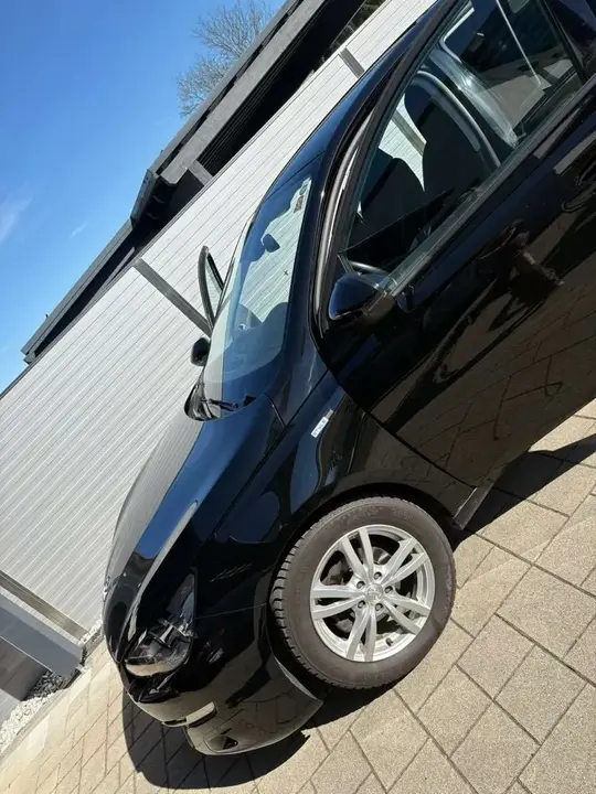 Peugeot 308 2016 photo 3
