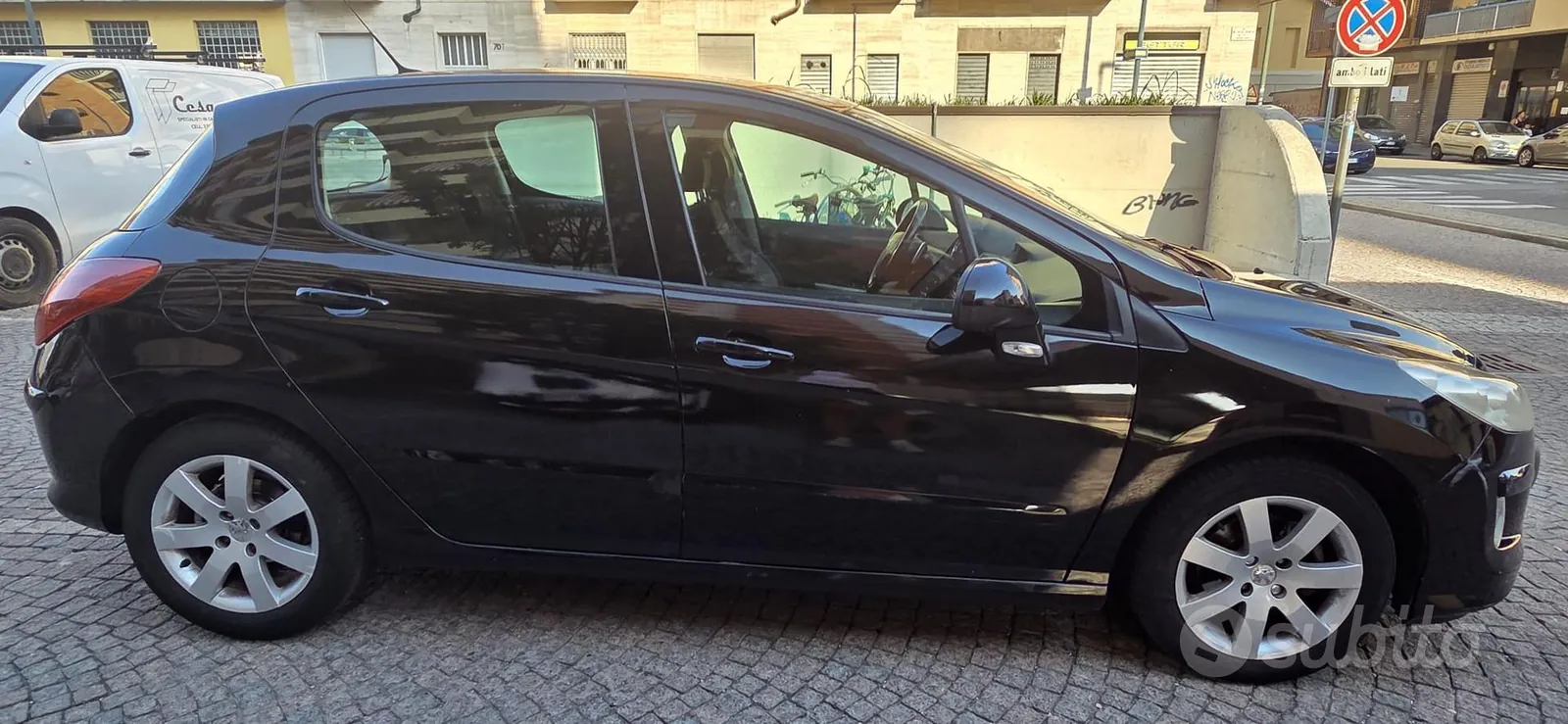 Peugeot 308 2009 photo 4