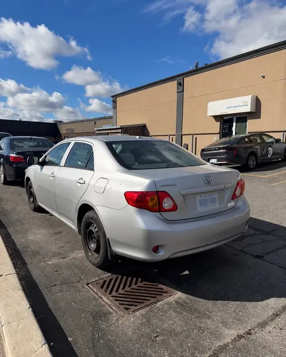 Toyota Corolla 2010 photo 3