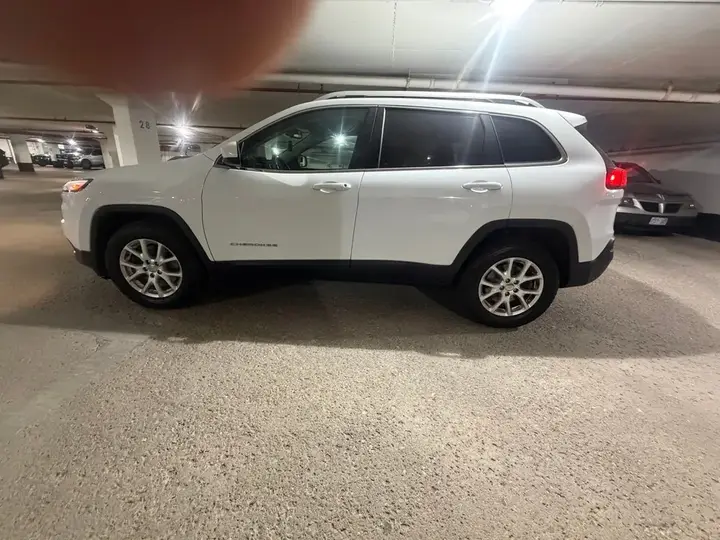 Jeep Cherokee 2014 photo 4