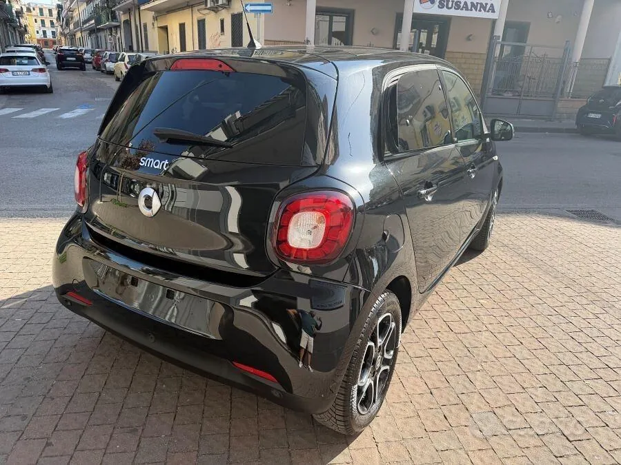 Smart Forfour 2019 photo 5
