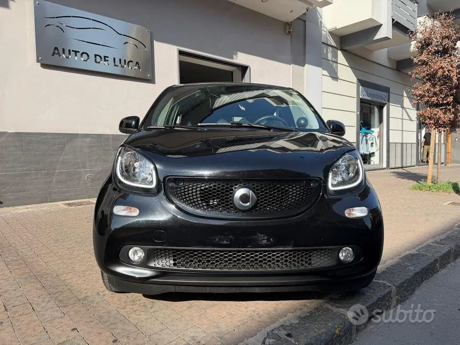 Smart Forfour 2019 photo 3