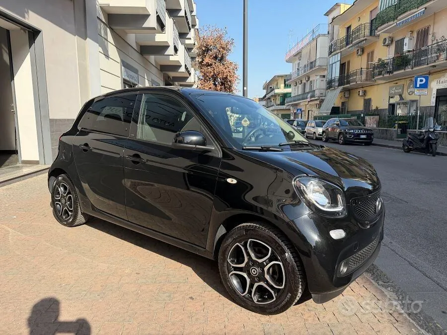 Smart Forfour 2019 photo 2