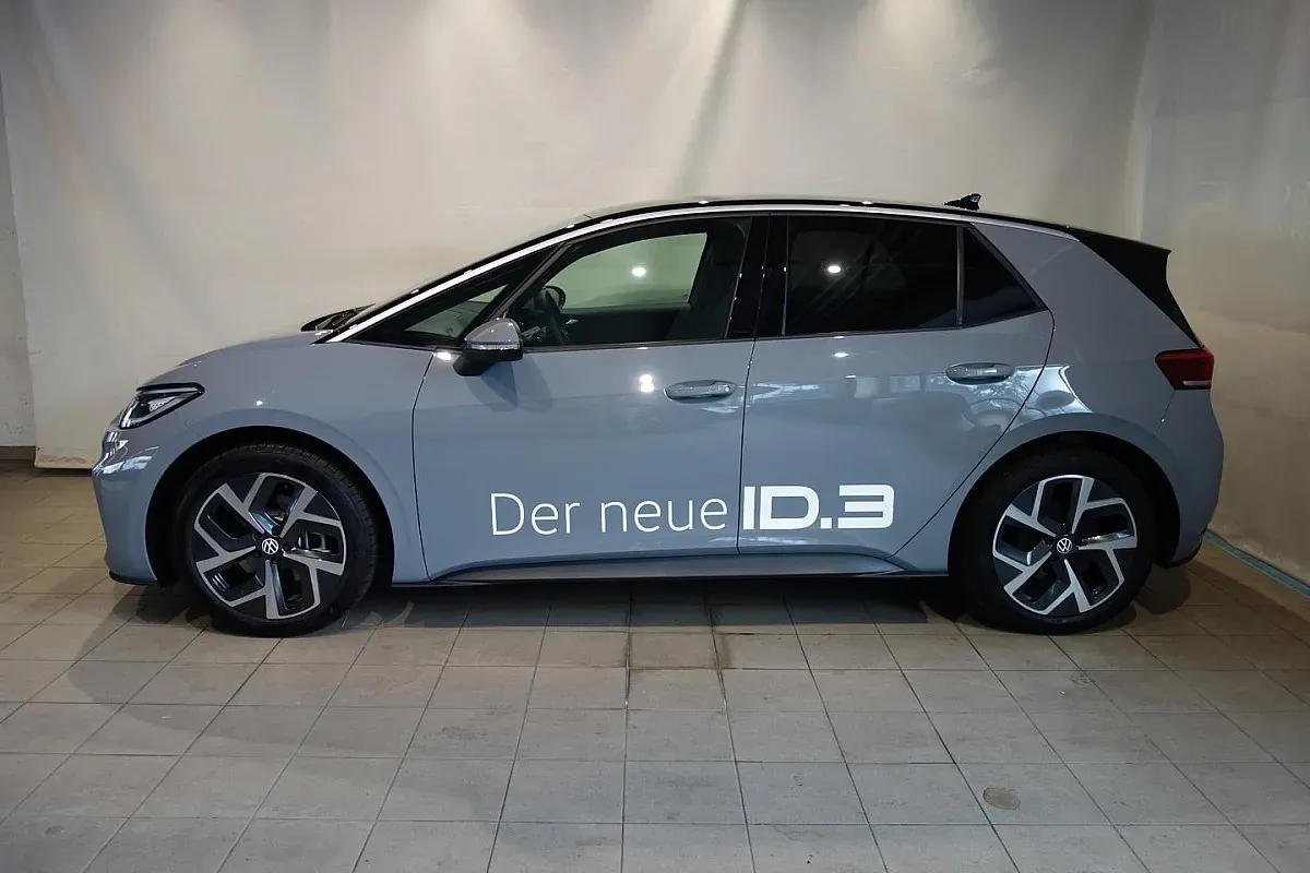 Volkswagen Id.3 Pro 2023 photo 2