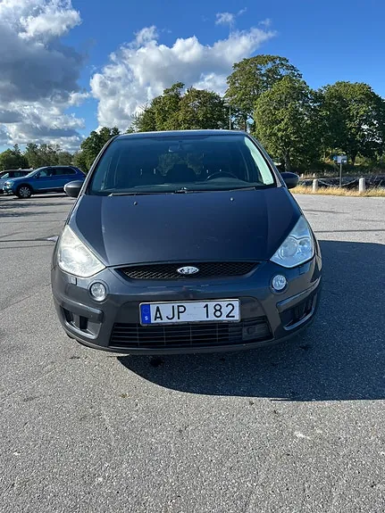 Ford S-Max 2008 photo 2