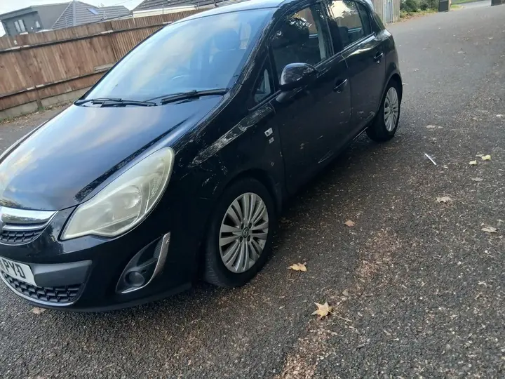 Vauxhall Corsa 2011 photo 5