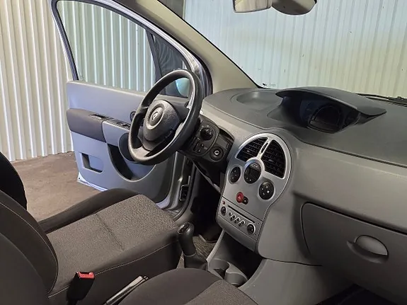 Renault Modus 2011 photo 3