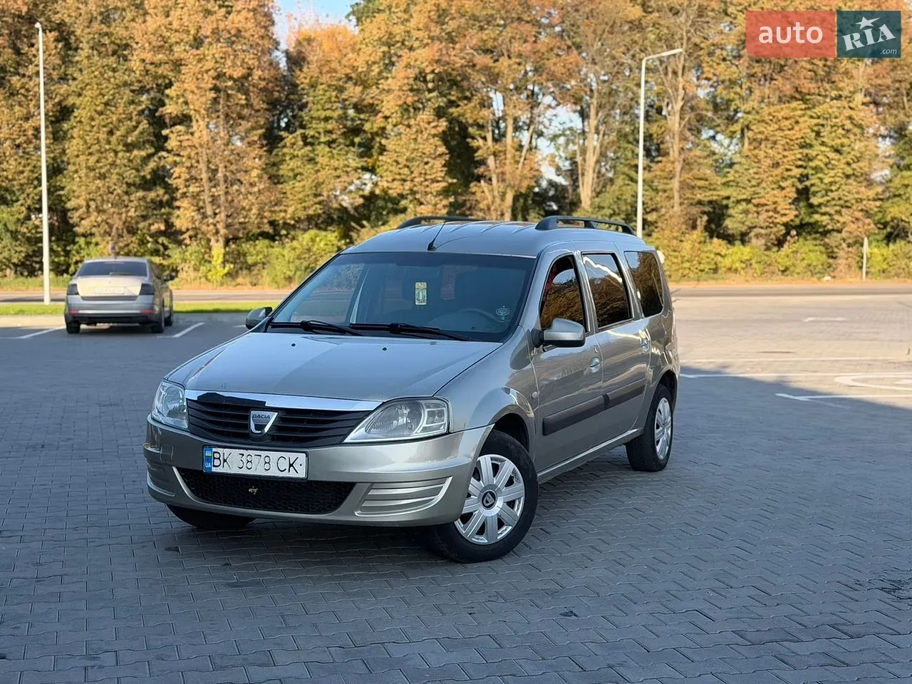 Dacia Logan 2010 photo 3