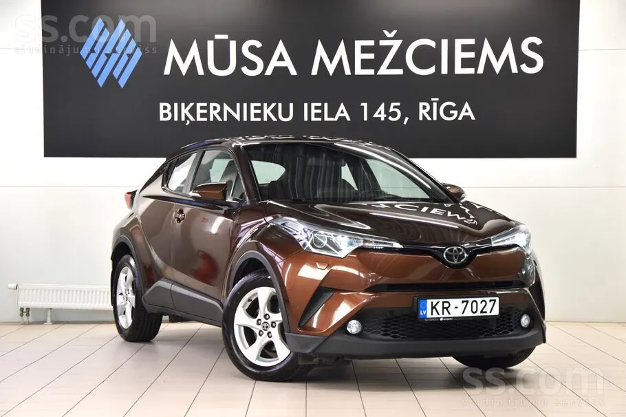 Toyota C-Hr 2017 photo 3