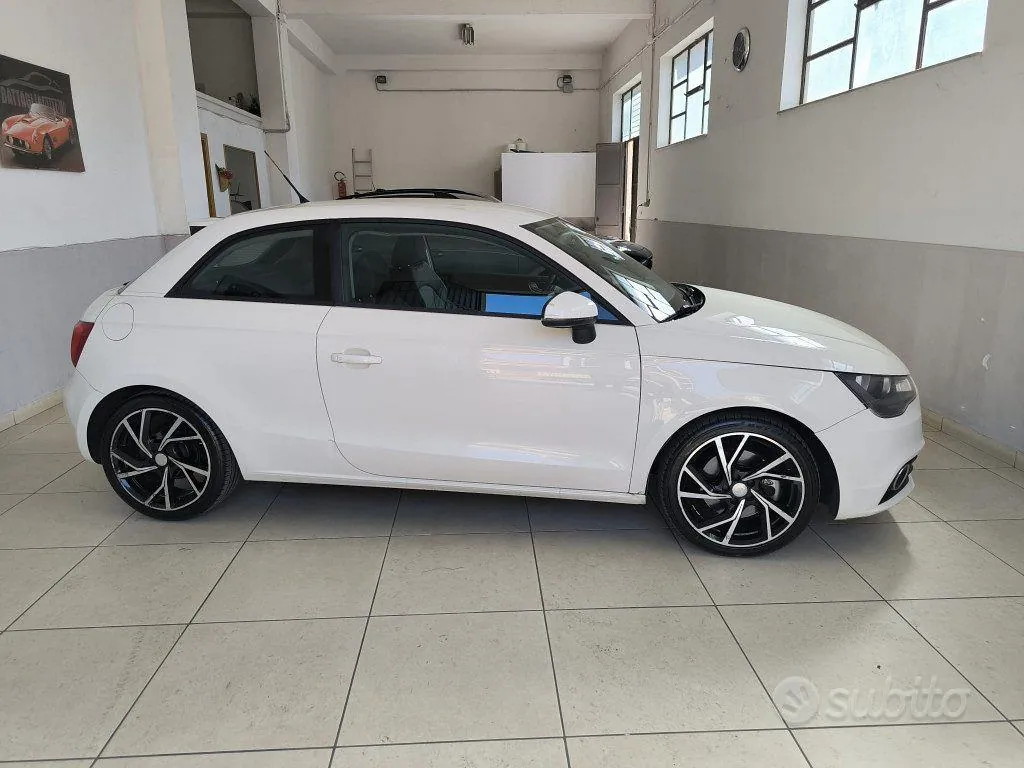 Audi A1