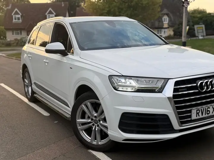 Audi Q7 2016 photo 3
