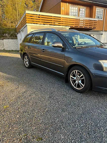 Toyota Avensis 2007 photo 2
