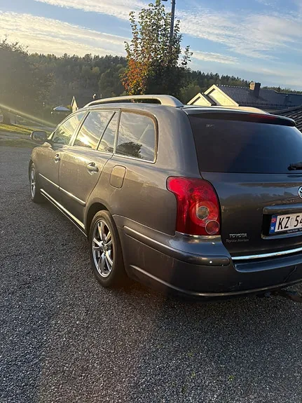 Toyota Avensis 2007 photo 4