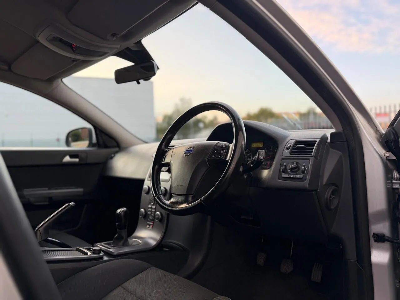 Volvo V50 2010 photo 3
