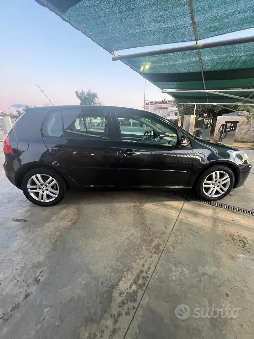 Volkswagen Golf 2008 photo 2