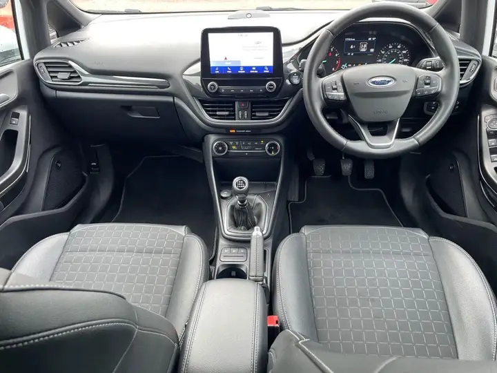 Ford Fiesta 2021 photo 2