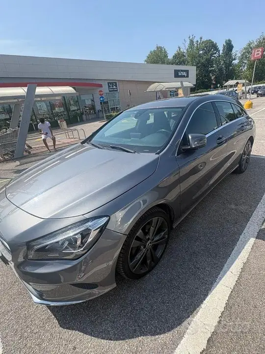 Mercedes-Benz Cla 2016 photo 2