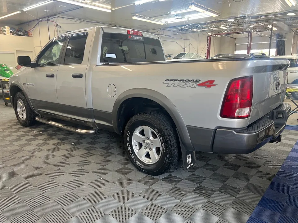 Dodge Ram 1500 2010 photo 3