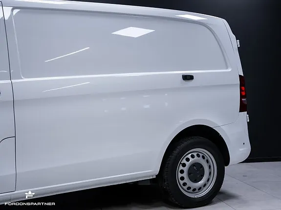 Mercedes-Benz Vito 114 2024 photo 5