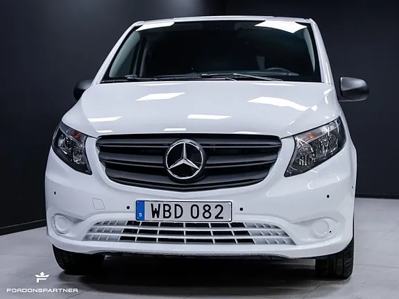 Mercedes-Benz Vito 114 2024 photo 2