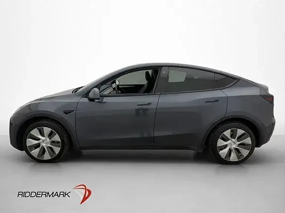 Tesla Model Y 2023 photo 5