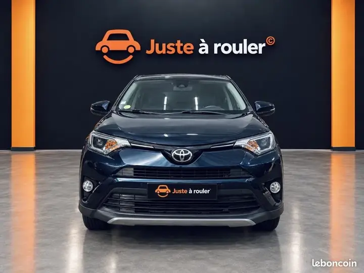 Toyota Rav4 2018 photo 2