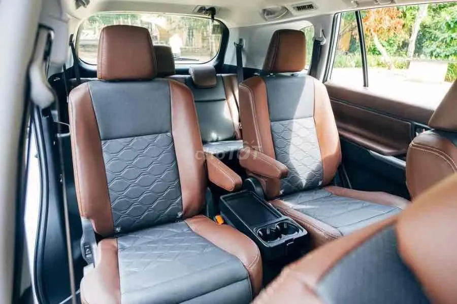 Toyota Innova Cross 2026 photo 3