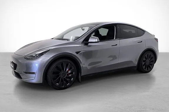 Tesla Model Y 2023 photo 2