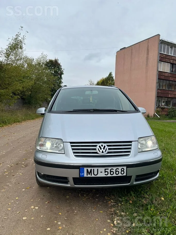 Volkswagen Sharan