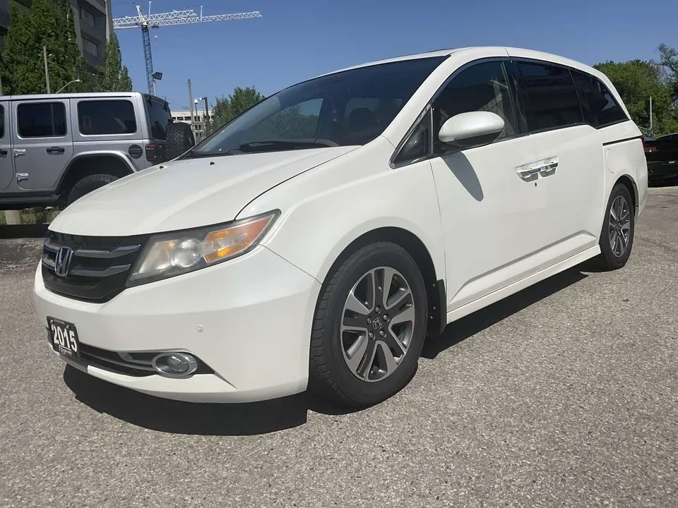 Honda Odyssey 2015 photo 3