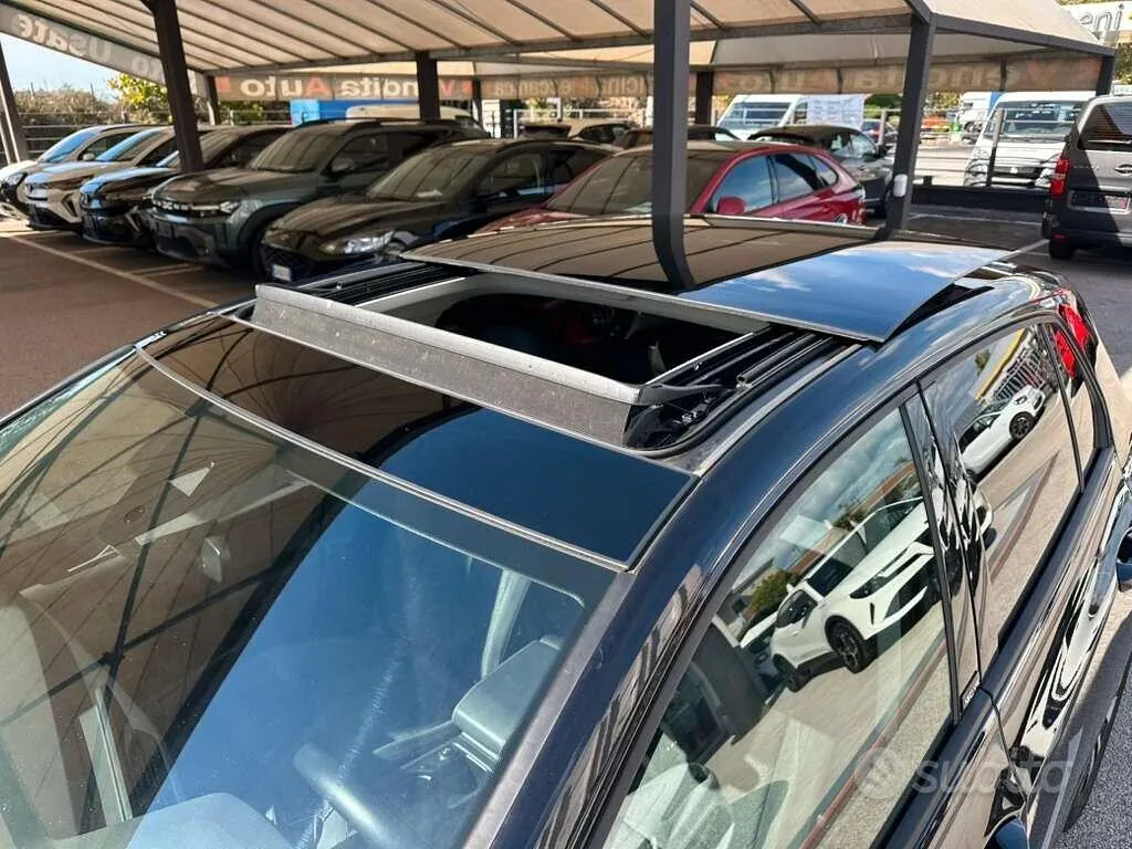 Volkswagen Golf 2023 photo 5