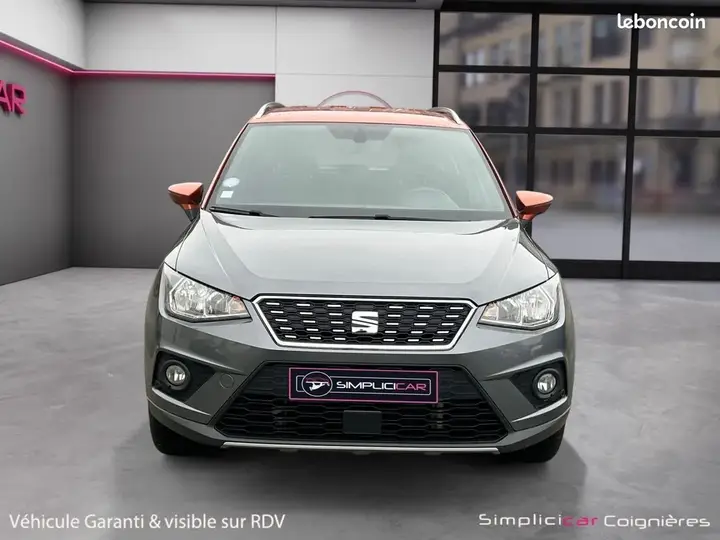 Seat Arona 2018 photo 2