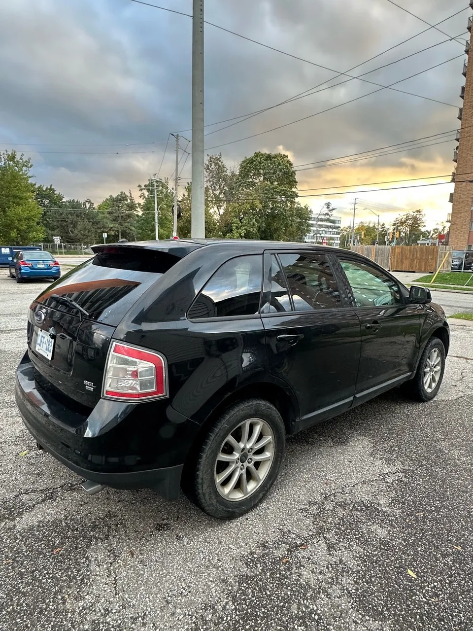 Ford Edge 2008 photo 2