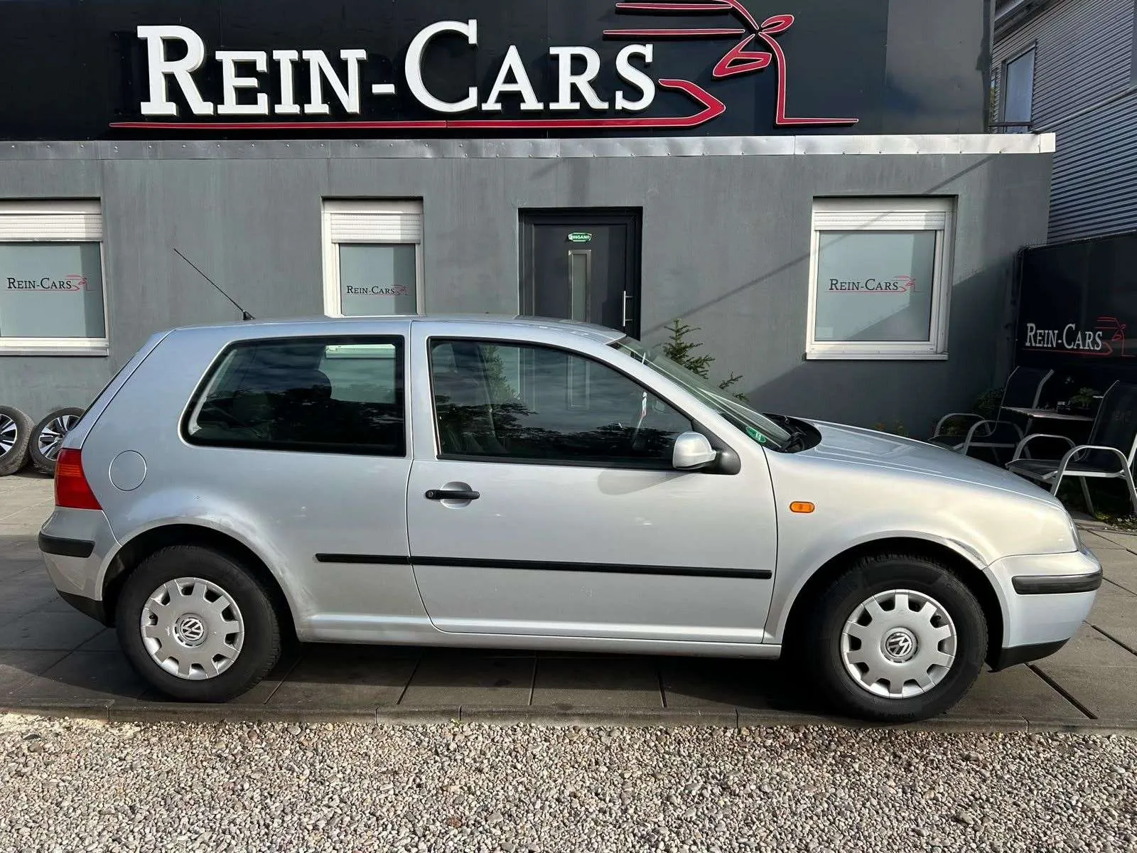 Volkswagen Golf 1998 photo 2